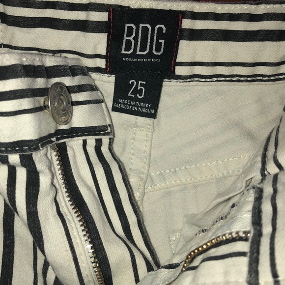 BDG Jeans | Black & White stripped. - Picture 5 of 6
